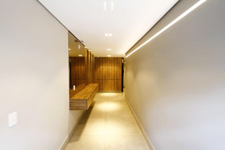 Apartamento à venda com 200m², 2 quartos e 2 vagasHall de entrada