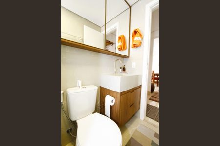 Apartamento à venda com 200m², 2 quartos e 2 vagasBanheiro Social