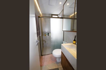 Apartamento à venda com 200m², 2 quartos e 2 vagasBanheiro Suíte