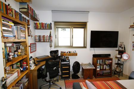 Apartamento à venda com 200m², 2 quartos e 2 vagasQuarto 1