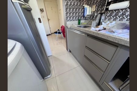 Apartamento à venda com 48m², 2 quartos e 1 vaga Apartamento à venda com 48m², 2 quartos e 1 vagaCozinha/Área de Serviço