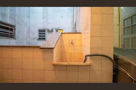 Apartamento à venda com 47m², 1 quarto e sem vaga Apartamento à venda com 47m², 1 quarto e sem vagaÁrea de Serviço