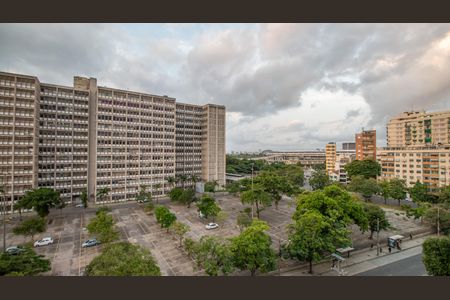 Apartamento à venda com 47m², 1 quarto e sem vaga Apartamento à venda com 47m², 1 quarto e sem vagaSala Vista
