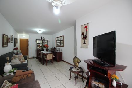 Apartamento à venda com 127m², 4 quartos e 2 vagasSala