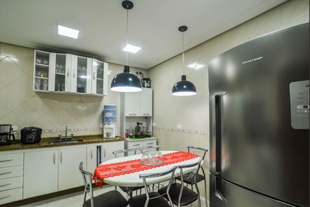 Apartamento à venda com 67m², 2 quartos e 1 vagaCozinha