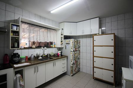 Casa à venda com 210m², 3 quartos e 2 vagasCozinha