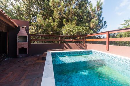 Casa para alugar com 90m², 3 quartos e 3 vagas Casa para alugar com 90m², 3 quartos e 3 vagasPiscina/Churrasqueira