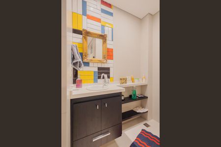 Apartamento à venda com 102m², 3 quartos e sem vagaBanheiro da Suíte 2