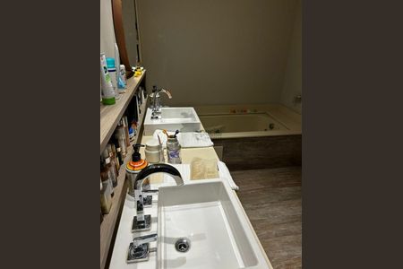 Apartamento à venda com 185m², 4 quartos e 4 vagas