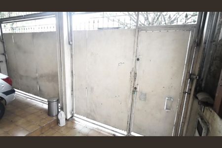 Casa à venda com 180m², 4 quartos e 3 vagas Casa à venda com 180m², 4 quartos e 3 vagasFoto 28