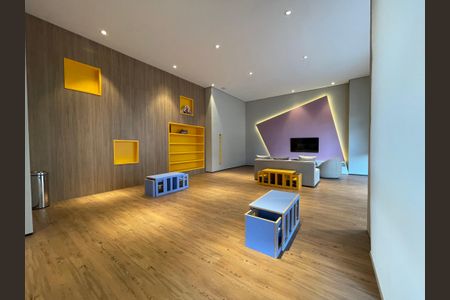 Apartamento à venda com 54m², 2 quartos e 1 vaga Apartamento à venda com 54m², 2 quartos e 1 vagaÁrea comum - Brinquedoteca
