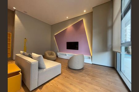 Apartamento à venda com 54m², 2 quartos e 1 vaga Apartamento à venda com 54m², 2 quartos e 1 vagaÁrea comum - Brinquedoteca