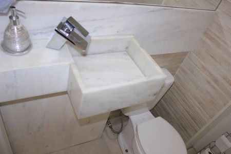 Apartamento à venda com 198m², 3 quartos e 3 vagasLavabo da área de serviço