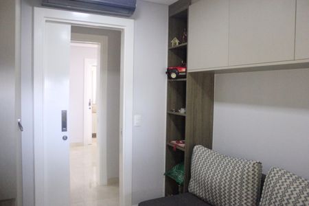 Apartamento à venda com 198m², 3 quartos e 3 vagasEscritório
