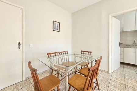 Apartamento para alugar com 50m², 1 quarto e 1 vaga Apartamento para alugar com 50m², 1 quarto e 1 vagaSala