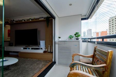 Apartamento à venda com 126m², 4 quartos e 2 vagas