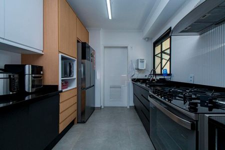 Apartamento à venda com 126m², 4 quartos e 2 vagas