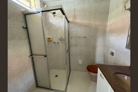 Casa à venda com 280m², 3 quartos e 4 vagas