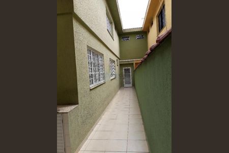 Casa à venda com 220m², 3 quartos e 4 vagas