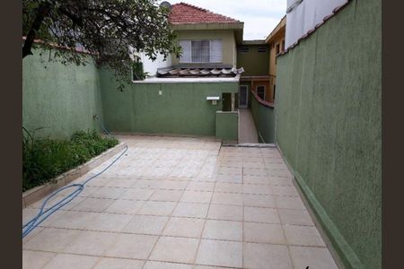 Casa à venda com 220m², 3 quartos e 4 vagas