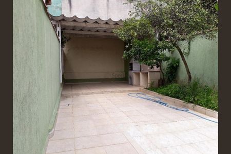 Casa à venda com 220m², 3 quartos e 4 vagas