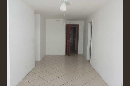 Apartamento à venda com 75m², 2 quartos e 2 vagas