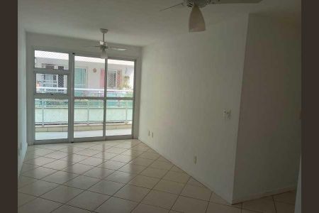 Apartamento à venda com 75m², 2 quartos e 2 vagas