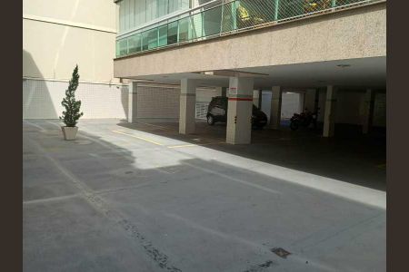 Apartamento à venda com 75m², 2 quartos e 2 vagas