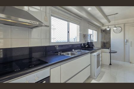 Apartamento à venda com 172m², 3 quartos e 3 vagas