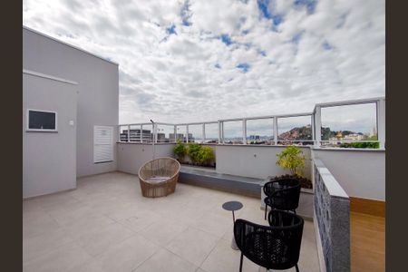 Apartamento para alugar com 45m², 2 quartos e sem vaga Apartamento para alugar com 45m², 2 quartos e sem vagaTerraço