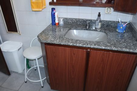 Casa à venda com 218m², 1 quarto e 12 vagasBanheiro