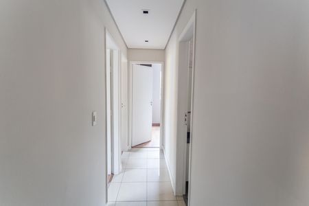 Apartamento à venda com 70m², 3 quartos e 2 vagas Apartamento à venda com 70m², 3 quartos e 2 vagasCorredor