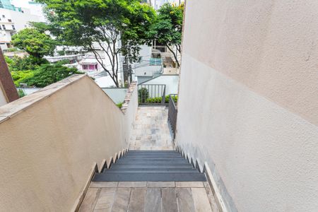 Apartamento à venda com 70m², 3 quartos e 2 vagas Apartamento à venda com 70m², 3 quartos e 2 vagasHall de Entrada