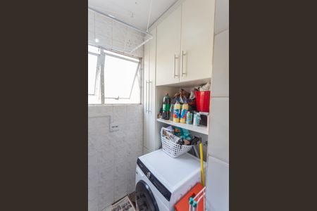 Apartamento à venda com 70m², 3 quartos e 2 vagas Apartamento à venda com 70m², 3 quartos e 2 vagasÁrea de Serviço