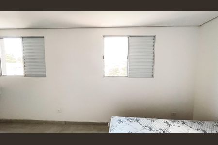 Apartamento à venda com 30m², 1 quarto e sem vaga Apartamento à venda com 30m², 1 quarto e sem vagaSala/Quarto