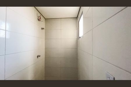 Banheiro de apartamento para alugar com 1 quarto, 30m² em Imirim, São Paulo