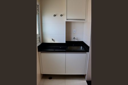 Apartamento à venda com 120m², 3 quartos e 2 vagas Apartamento à venda com 120m², 3 quartos e 2 vagasÁrea de Serviço