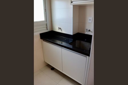 Apartamento à venda com 120m², 3 quartos e 2 vagas Apartamento à venda com 120m², 3 quartos e 2 vagasÁrea de Serviço