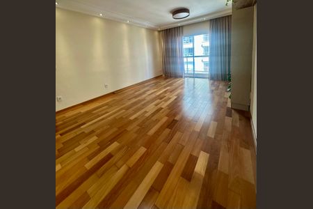Apartamento à venda com 120m², 3 quartos e 2 vagas Apartamento à venda com 120m², 3 quartos e 2 vagasSala