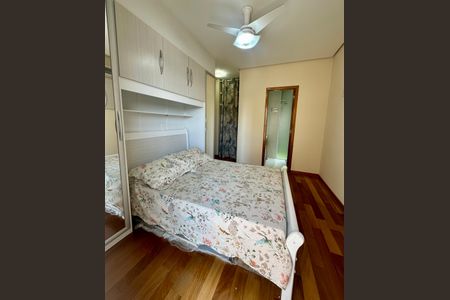 Apartamento à venda com 120m², 3 quartos e 2 vagas Apartamento à venda com 120m², 3 quartos e 2 vagasSuíte 2