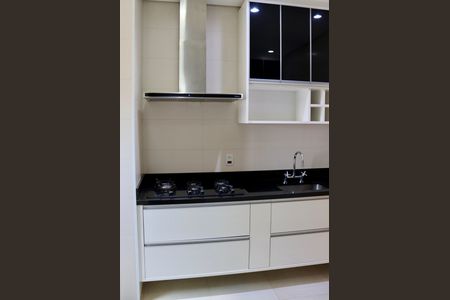 Apartamento à venda com 120m², 3 quartos e 2 vagas Apartamento à venda com 120m², 3 quartos e 2 vagasCozinha