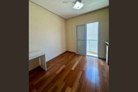Apartamento à venda com 120m², 3 quartos e 2 vagas Apartamento à venda com 120m², 3 quartos e 2 vagasQuarto 1