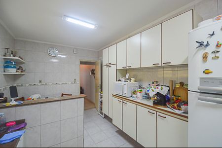 Casa à venda com 157m², 3 quartos e 2 vagas Casa à venda com 157m², 3 quartos e 2 vagasCozinha