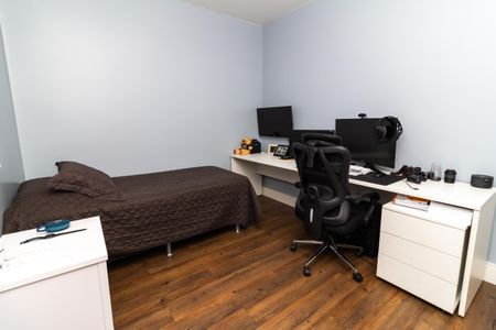 Casa à venda com 280m², 6 quartos e 6 vagas Casa à venda com 280m², 6 quartos e 6 vagasQuarto 1