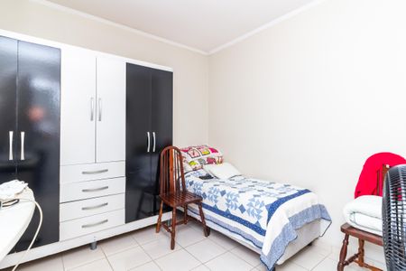 Casa à venda com 280m², 6 quartos e 6 vagas Casa à venda com 280m², 6 quartos e 6 vagasQuarto de Serviço