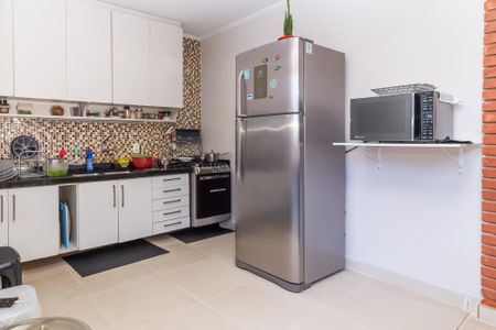 Casa à venda com 280m², 6 quartos e 6 vagas Casa à venda com 280m², 6 quartos e 6 vagasÁrea gourmet