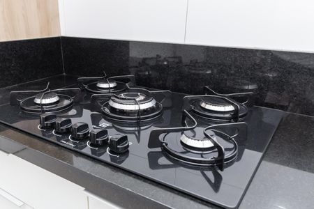 Casa à venda com 280m², 6 quartos e 6 vagas Casa à venda com 280m², 6 quartos e 6 vagasCozinha