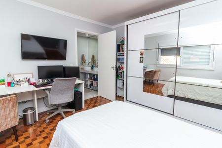 Casa à venda com 280m², 6 quartos e 6 vagas Casa à venda com 280m², 6 quartos e 6 vagasSuíte 2