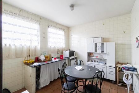 Casa à venda com 395m², 3 quartos e 4 vagasCozinha