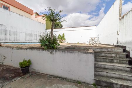 Casa à venda com 395m², 3 quartos e 4 vagasQuintal